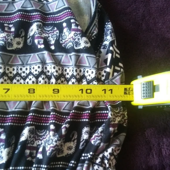 Girls Romper SIZE M - Picture 5 of 11